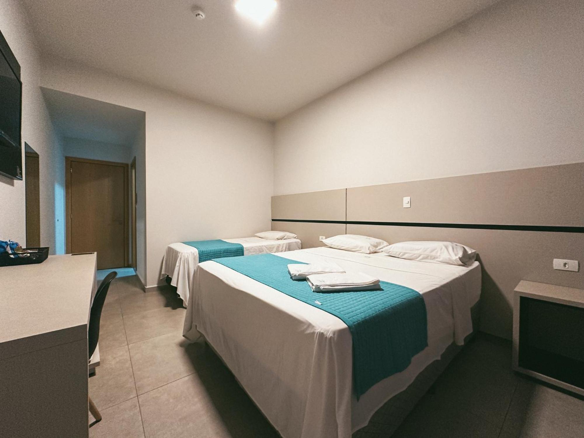 Raf Hotel Umuarama Esterno foto